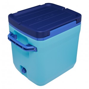 Stanley Adventure Series Hard Cooler | 30 QT Pool | 584673FDT