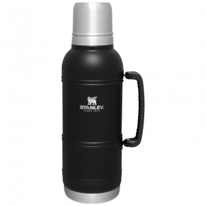 Stanley Artisan Thermal Bottle | 2QT Noir | 139460ZPD