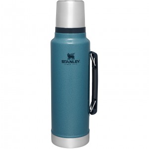 Stanley Classic Legendary Vacuum Insulated Bottle | 1.5 QT Hammertone Lake | 283476VFY