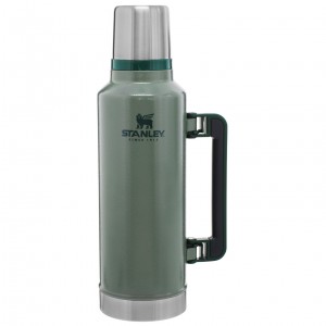 Stanley Classic Legendary Vacuum Insulated Bottle | 2 QT Vert | 146508VEG