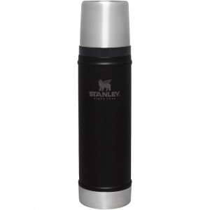 Stanley Classic Legendary Vacuum Insulated Water Bottle | 20 oz Noir | 095716WBS