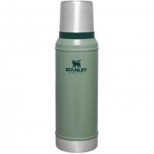 Stanley Classic Legendary Vacuum Insulated Bottle | 1.0 QT Vert | 493716YZR