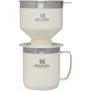 Stanley Classic Perfect-Brew Pour Over Set | Camp Coffee Maker Blanche | 360295DAB