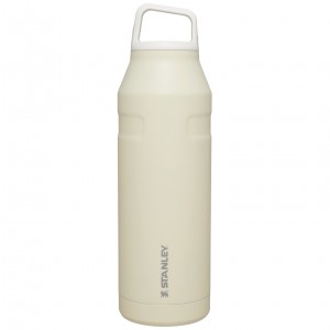 Stanley IceFlow™ Bottle with Cap and Carry+ Lid | 50 OZ Blanche | 158432AKS